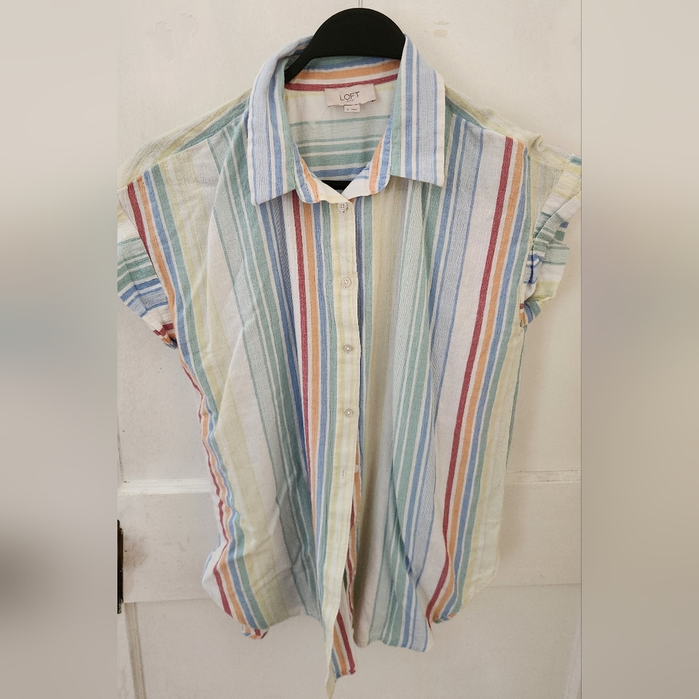 LOFT Women's Pastel Striped Button Down Shirt Size Medium